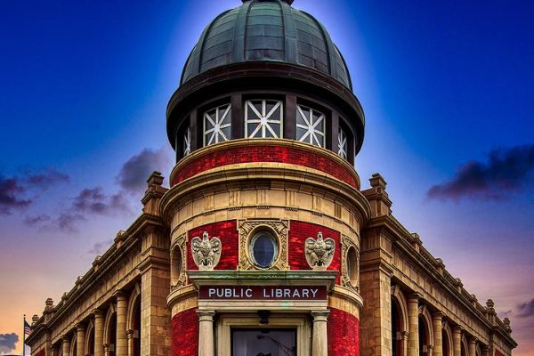 PAWTUCKET PUBLIC LIBRARY